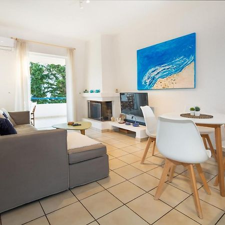 Del Mar Luxury Apartment 30M From The Beach Pórto Ráfti Exteriör bild