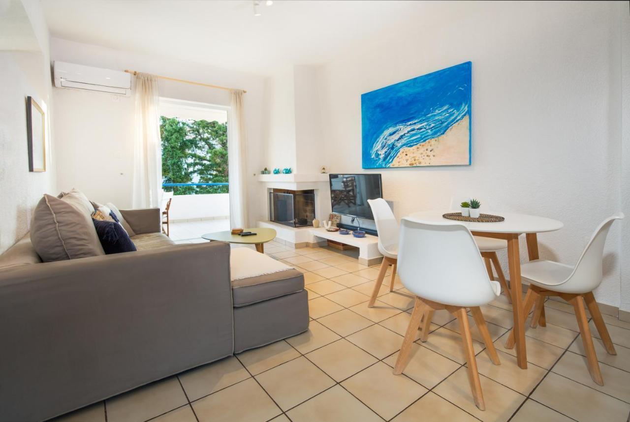 Del Mar Luxury Apartment 30M From The Beach Pórto Ráfti Exteriör bild