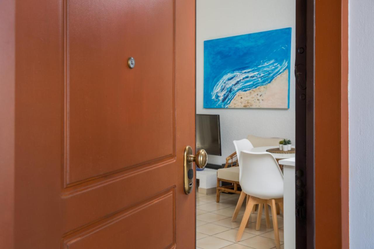 Del Mar Luxury Apartment 30M From The Beach Pórto Ráfti Exteriör bild